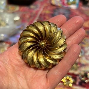 Vintage Floral Brooch Pin